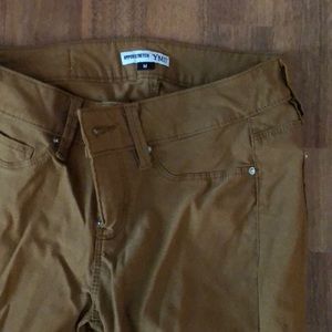 Stretch tan jeggings